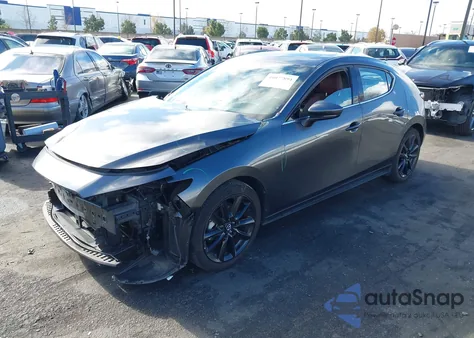 2022 Mazda Mazda3 Premium z USA, uszkodzony, nr VIN JM1BPAML6N1517383